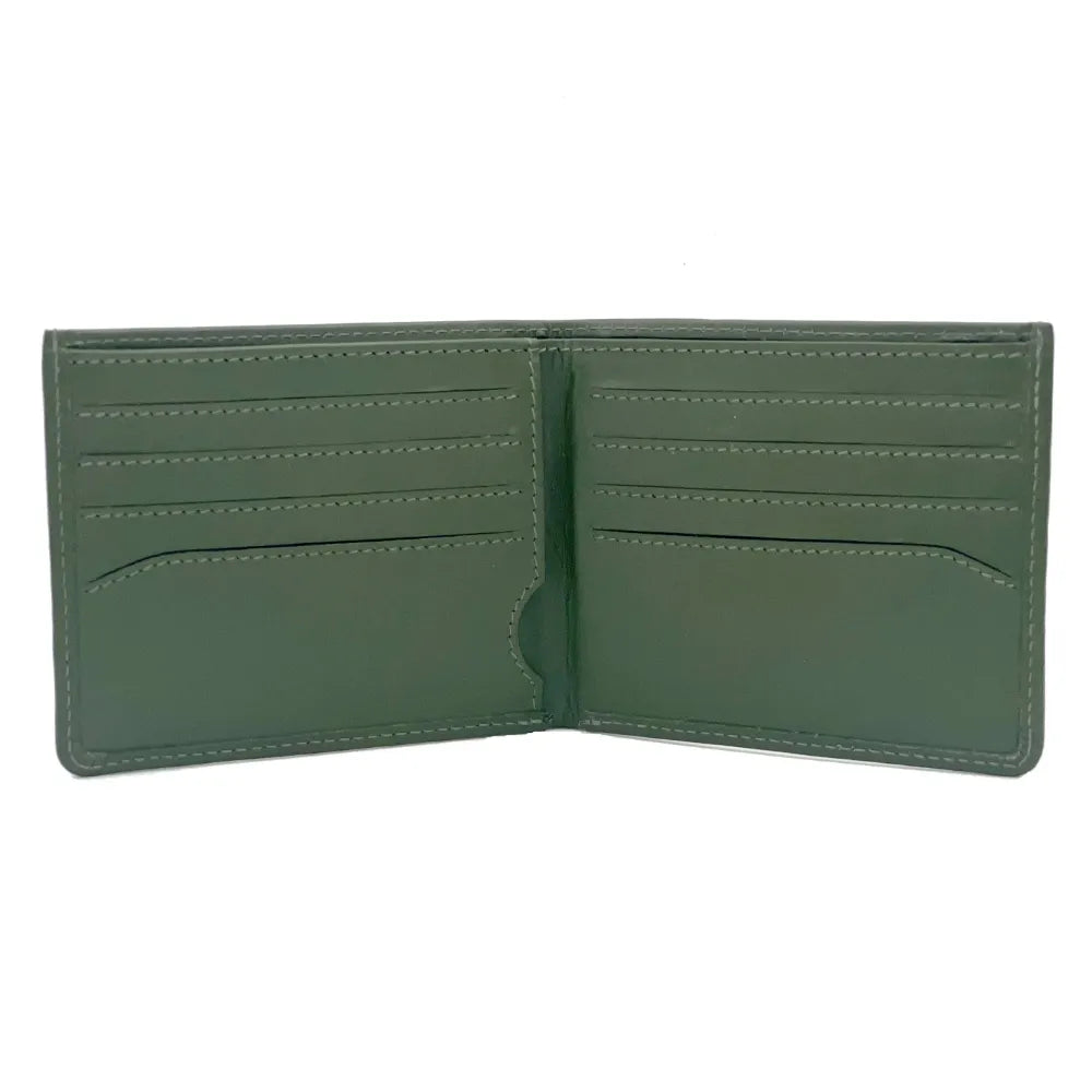 Italian leather slim bifold wallet from Maccessori — stylish gift for men — detail view