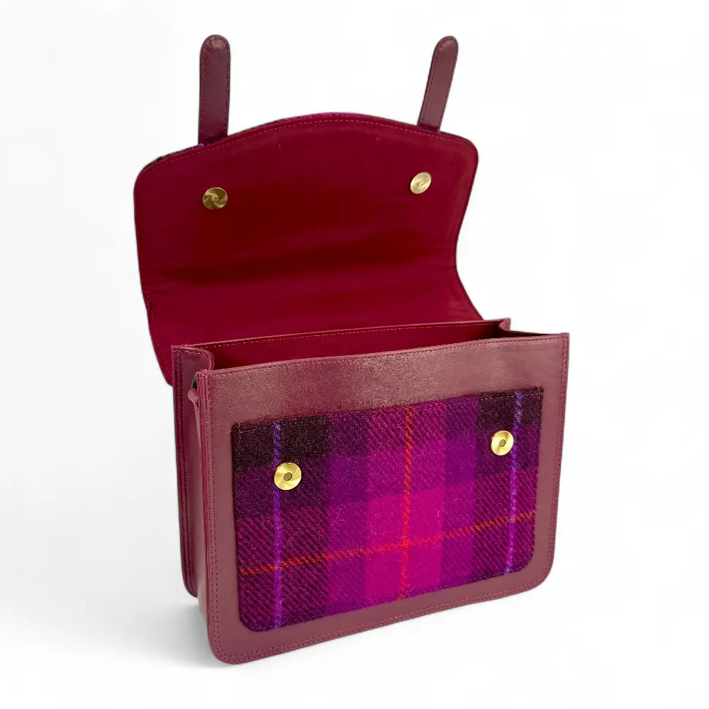 LADIES MESSENGER image 2