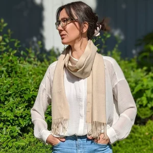 Beige Rectangle Scarf made of wool with tassels