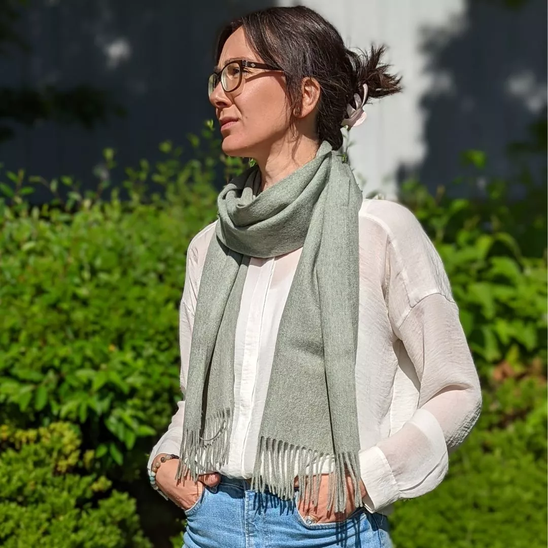 Olive Green Scarf made of wool with tassels
